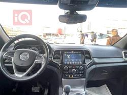 جیپ گراند شیرۆکی